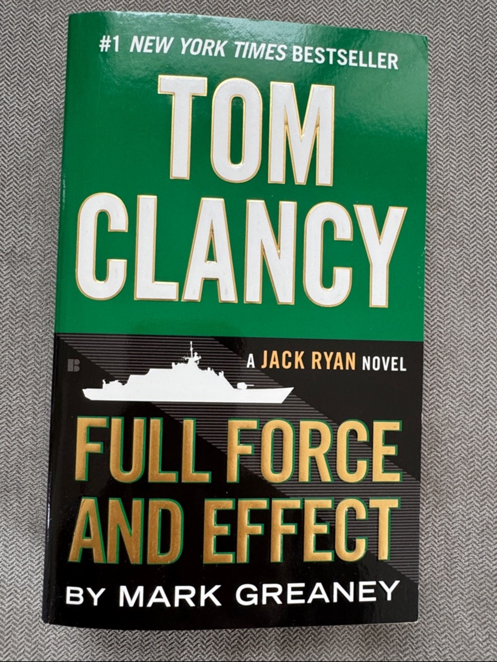 Tom Clancy Full Force and Effect - Green & Black paperback full force and effect